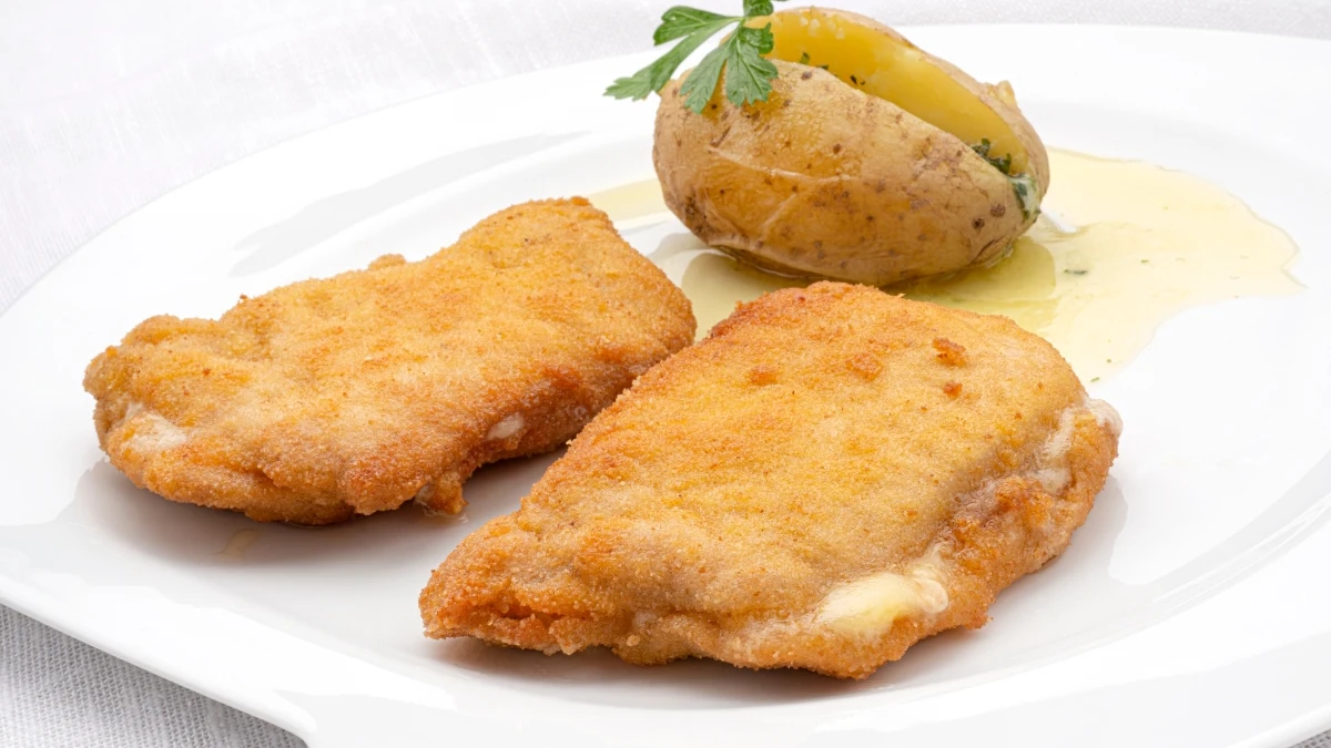 Libritos de lomo, jamón y queso con patatas Libritos de lomo, jamón y queso con patatas