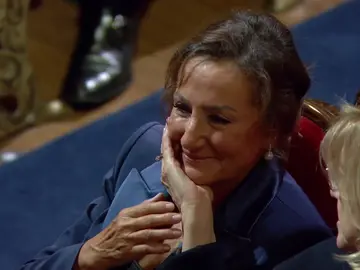 La abuela de la princesa Leonor, Paloma Rocasolano, emocionada al oír a su nieta La abuela de la princesa Leonor, Paloma Rocasolano, emocionada al oír a su nieta