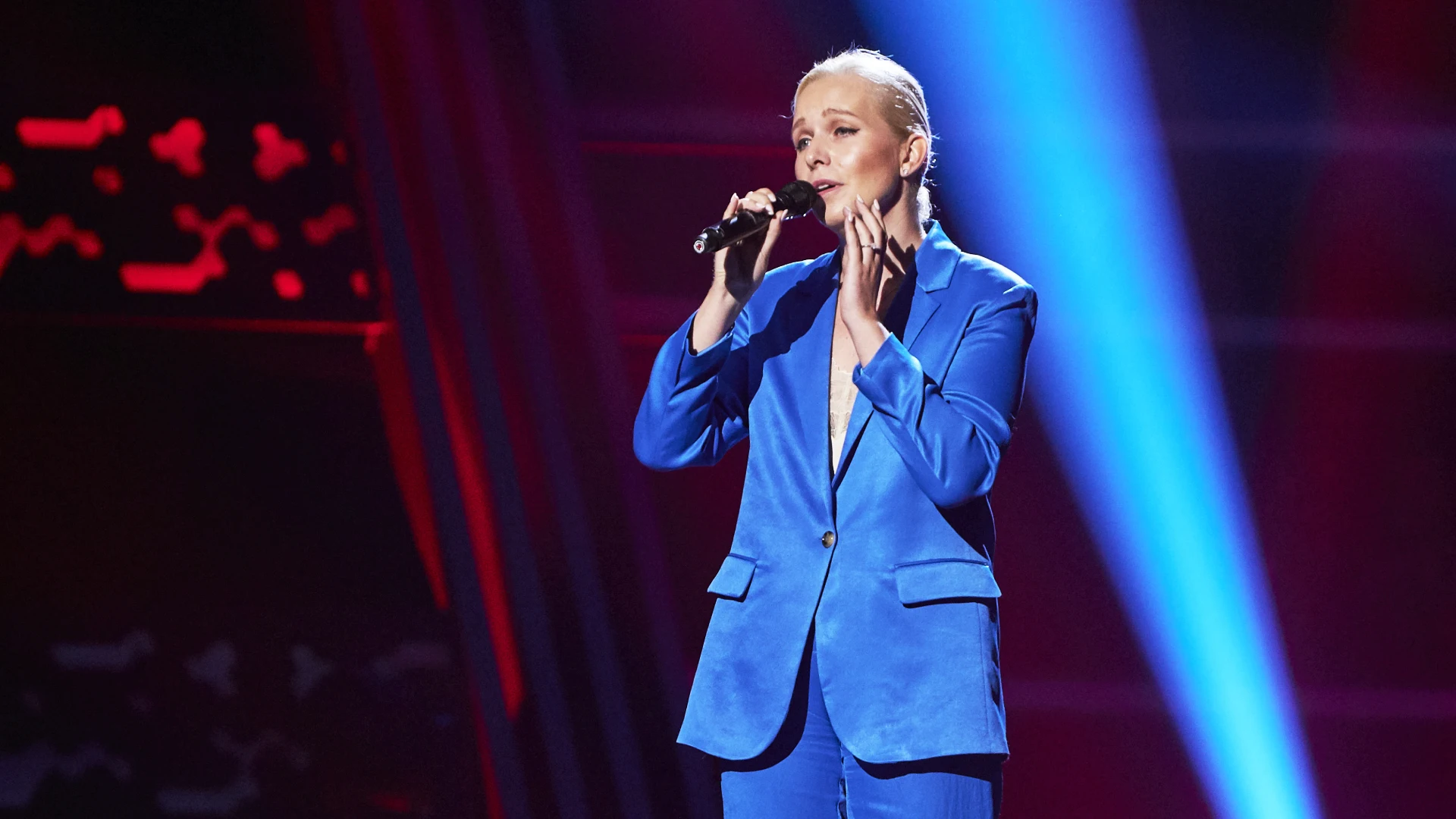 El enorme aplauso a Vitaliia Makarenko tras su perfecto l&iacute;rico versionando a Andrea Bocelli en &lsquo;La Voz&rsquo; 