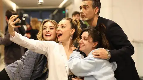 Nos colamos en los últimos días de rodaje de 'Infiel' Nos colamos en los últimos días de rodaje de 'Infiel'