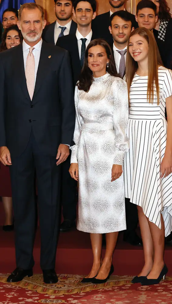 El rey Felipe, la reina Letizia y la infanta Sofía 