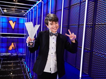 Pol Calvo, ganador de &lsquo;La Voz Kids 2022&rsquo;, publica su primer single &lsquo;Tu Madrid&rsquo; 
