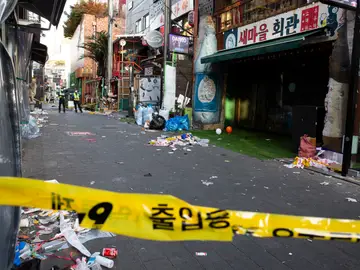 Calle en la que se produjo la estampida humana en Seúl Calle en la que se produjo la estampida humana en Seúl