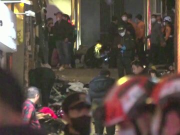 La Policía de Seúl admite "errores" en el protocolo de seguridad de la fiesta que acabó con 154 muertos