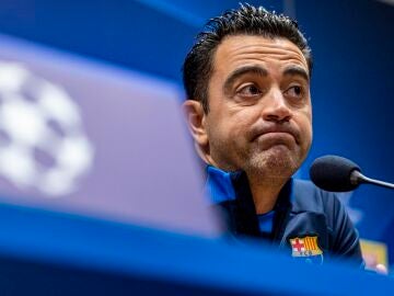 Xavi Hernández en rueda de prensa