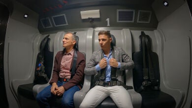 Joaquín experimenta el despegue de un cohete: “Me he acojonado de verdad, por los movimientos y la sensación de velocidad”