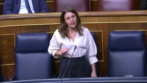 La ministra de Igualdad, Irene Montero, durante su intervención en el Congreso de los Diputados La ministra de Igualdad, Irene Montero, durante su intervención en el Congreso de los Diputados
