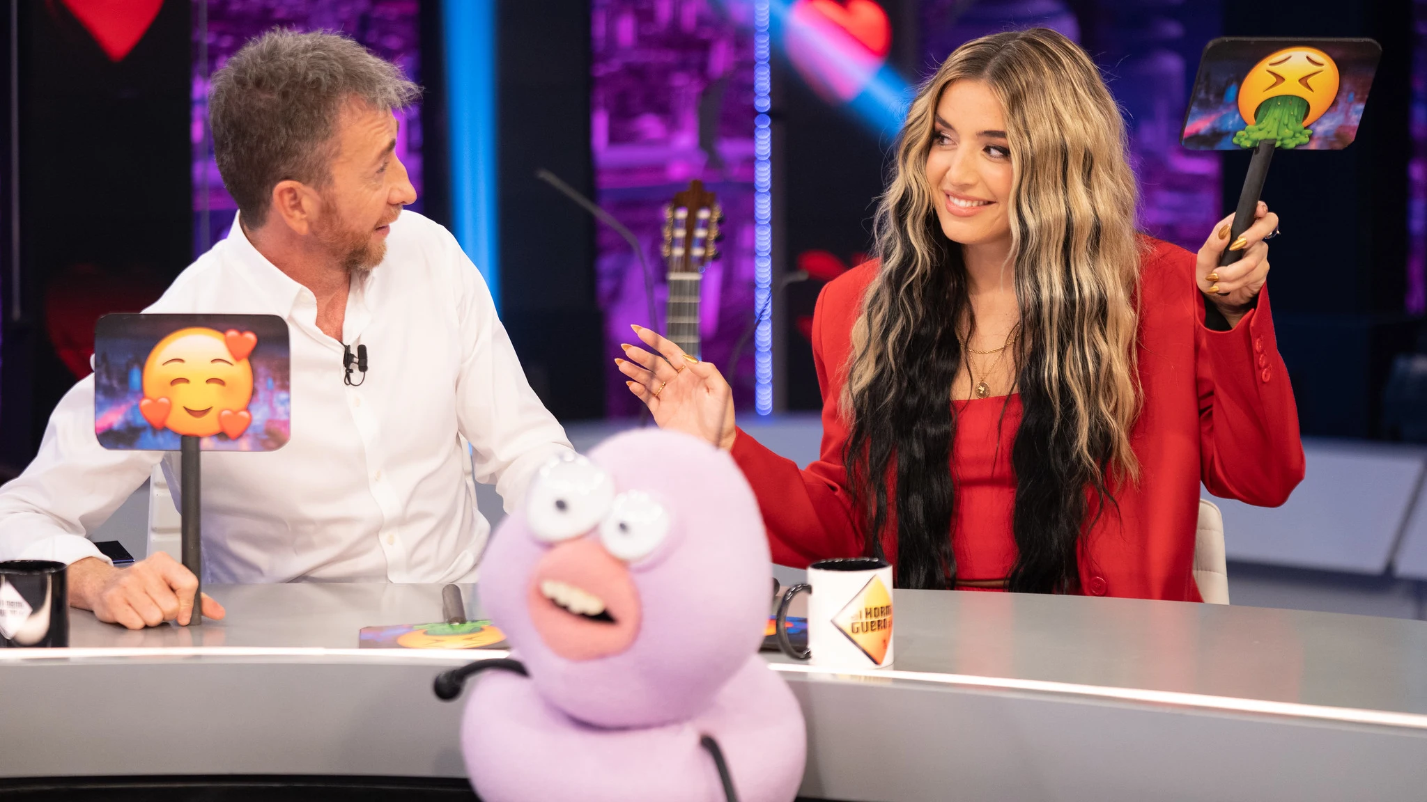 Trancas y Petancas ponen a prueba las dotes rom&aacute;nticas de Lola &Iacute;ndigo en 'El Hormiguero'