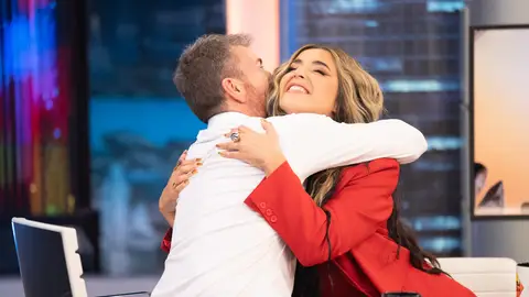 ¿Son compatibles Pablo Motos y Lola Índigo? Un test en 'El Hormiguero' lo demuestra ¿Son compatibles Pablo Motos y Lola Índigo? Un test en 'El Hormiguero' lo demuestra