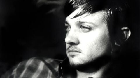 Jeremy Renner como Jeffrey Dahmer