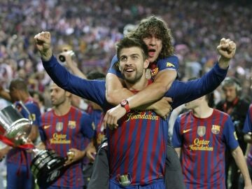 Piqué y Puyol, compañeros y amigos en el Barça