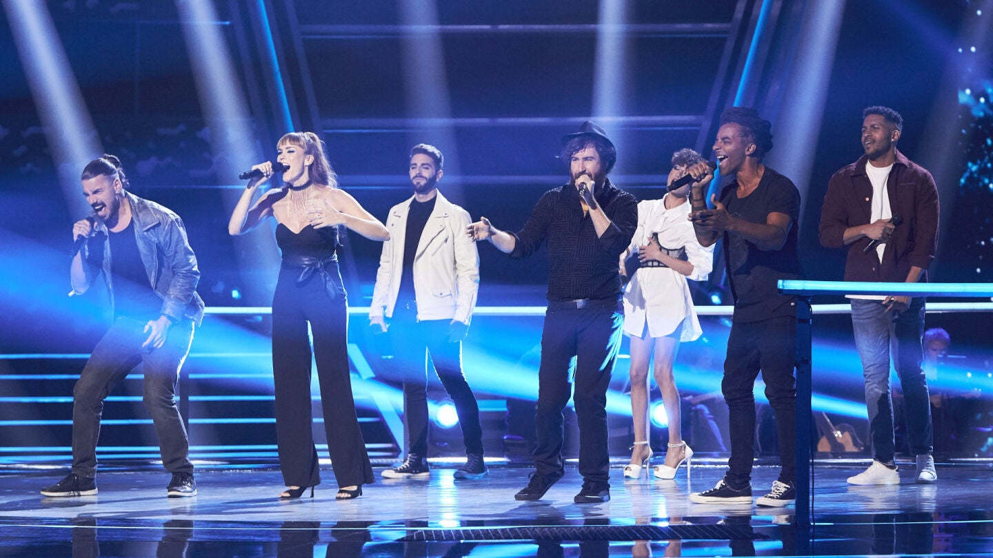 Génesis, Adrián, Demode Quartet y Milos, un fascinante musical en 'La Voz' al ritmo de 'End of the road'