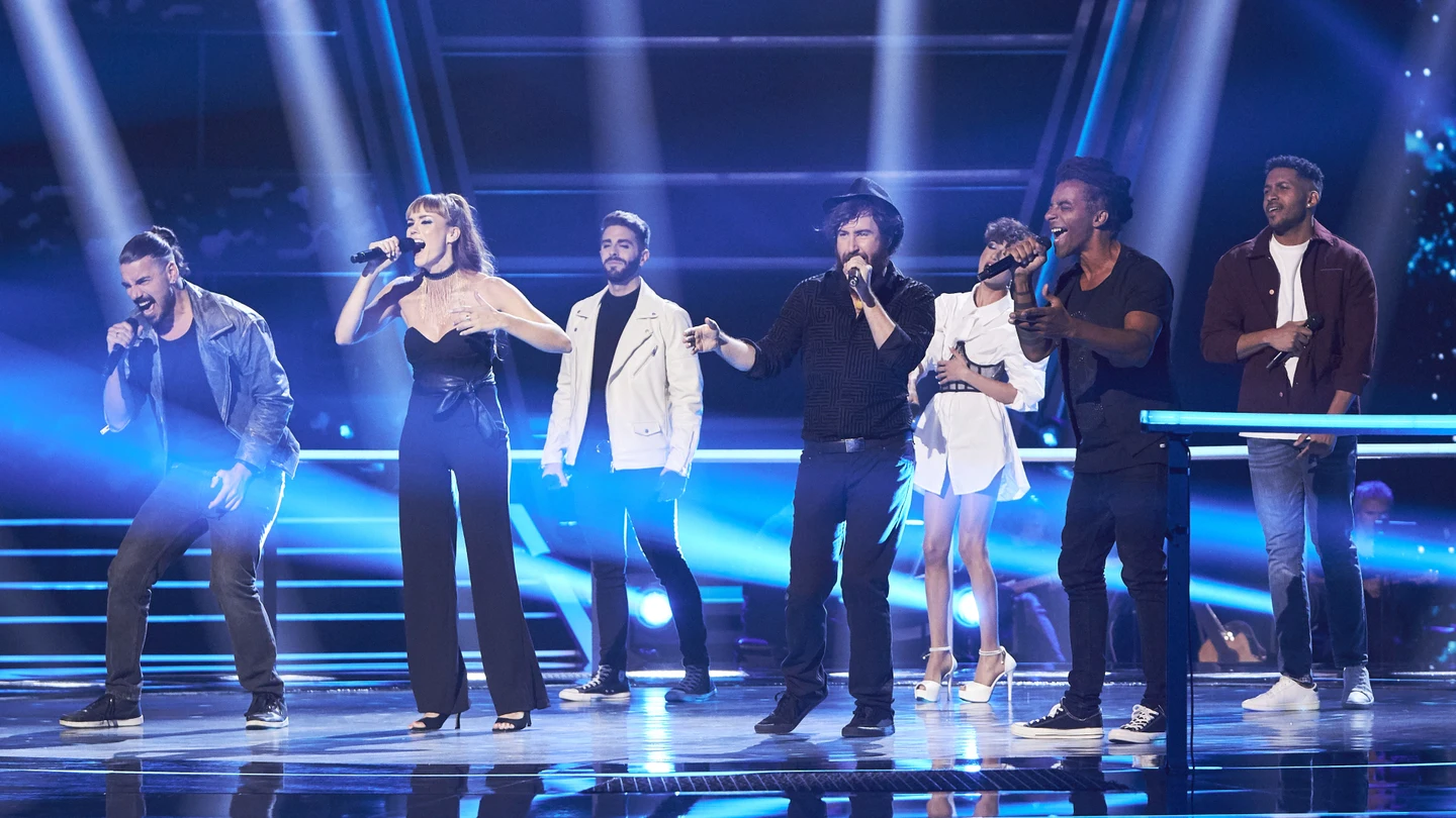 Génesis, Adrián, Demode Quartet y Milos, un fascinante musical en 'La Voz' al ritmo de 'End of the road' Génesis, Adrián, Demode Quartet y Milos, un fascinante musical en 'La Voz' al ritmo de 'End of the road'