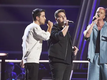 Víctor, Javier y Dani emocionan con su mezcla de estilos al ritmo de Sam Smith en ‘La Voz’ Víctor, Javier y Dani emocionan con su mezcla de estilos al ritmo de Sam Smith en ‘La Voz’
