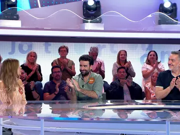 La insólita presentación del equipo naranja: desde la promesa de Thais, hasta la broma de Rafa La insólita presentación del equipo naranja: desde la promesa de Thais, hasta la broma de Rafa