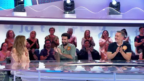 La insólita presentación del equipo naranja: desde la promesa de Thais, hasta la broma de Rafa La insólita presentación del equipo naranja: desde la promesa de Thais, hasta la broma de Rafa