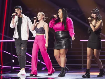 Álvaro, Alba, Sofía, Sara Guadalupe y Mari, sentimiento y corazón versionando a Manuel Carrasco en ‘La Voz’ Álvaro, Alba, Sofía, Sara Guadalupe y Mari, sentimiento y corazón versionando a Manuel Carrasco en ‘La Voz’