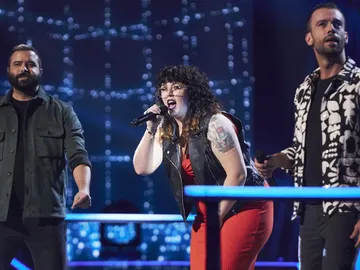 Kike, Josué y Sandra, puro rock al ritmo de ‘All for love’ en ‘La Voz’ Kike, Josué y Sandra, puro rock al ritmo de ‘All for love’ en ‘La Voz’