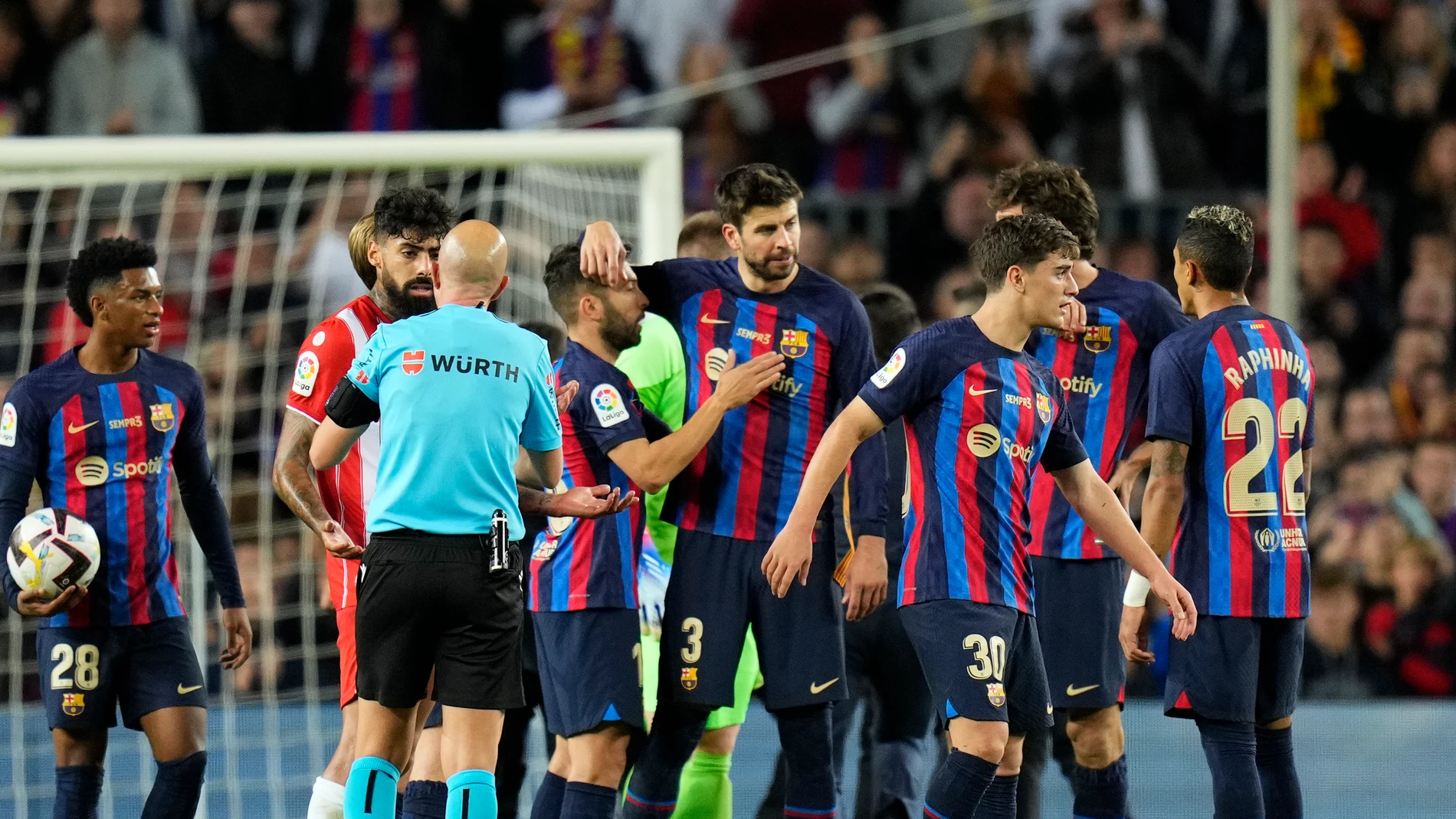 Barcelona - Almería: Resultado, resumen y goles de LaLiga, en directo (2-0)