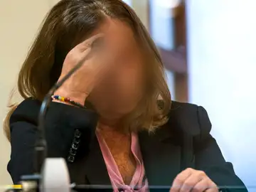 La acusada de decapitar a su pareja en Castro Urdiales durante el juicio La acusada de decapitar a su pareja en Castro Urdiales durante el juicio