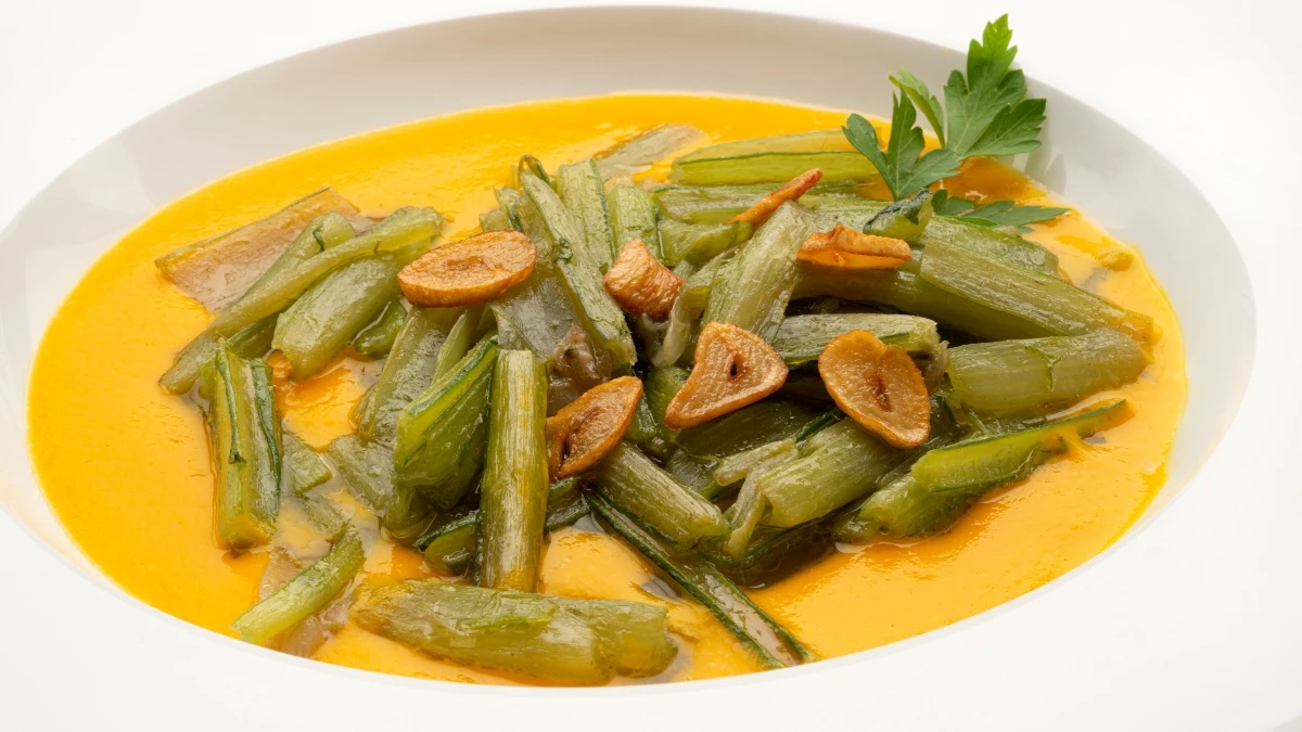 &iexcl;Tres platos en uno! Borraja con pur&eacute; de calabaza, de Argui&ntilde;ano