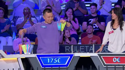 “¡No se los quites!”: Xing ‘roba’ los gajos de Almu y desata la locura en ‘La ruleta de la suerte’ “¡No se los quites!”: Xing ‘roba’ los gajos de Almu y desata la locura en ‘La ruleta de la suerte’