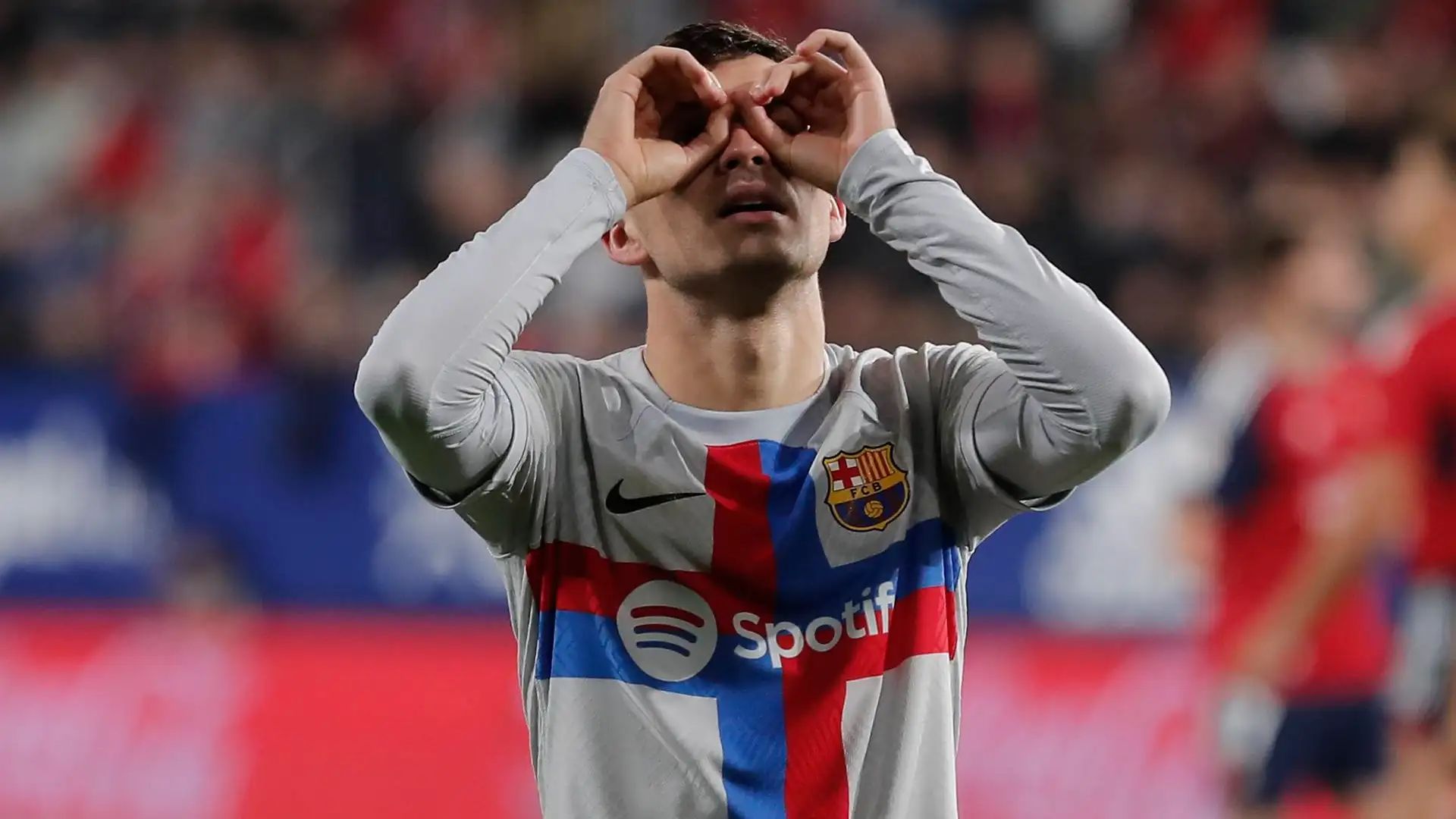 Pedri festeja su gol a Osasuna
