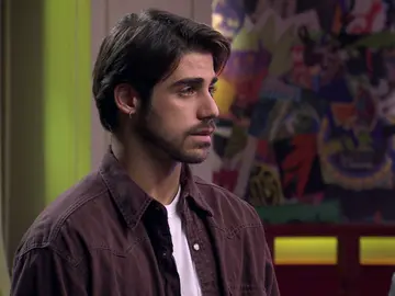 Andrea le rompe el corazón a Ciriaco: ¡La pilla teniendo una cita con otro! Andrea le rompe el corazón a Ciriaco: ¡La pilla teniendo una cita con otro!