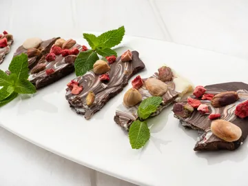 ¡Más fácil, imposible! Arguiñano elabora chocolatinas para el café en solo 3 minutos ¡Más fácil, imposible! Arguiñano elabora chocolatinas para el café en solo 3 minutos