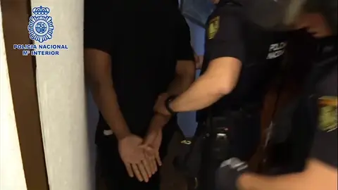 CRIMEN DE LA ETIQUETA CRIMEN DE LA ETIQUETA