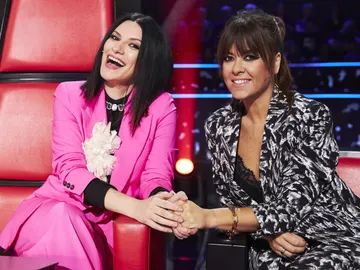 Laura Pausini y Vanesa Martín sufren en su elección al no poder salvar a más talents de su equipo en ‘La Voz’ Laura Pausini y Vanesa Martín sufren en su elección al no poder salvar a más talents de su equipo en ‘La Voz’