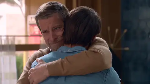 Ciriaco acepta la propuesta de trabajo de su padre: ¡Trabajará en El Asturiano! Ciriaco acepta la propuesta de trabajo de su padre: ¡Trabajará en El Asturiano!