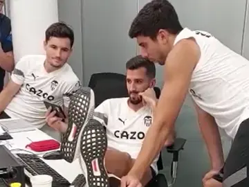 Así reaccionaron José Gayá y Hugo Guillamón a la convocatoria de España para el Mundial de Qatar Así reaccionaron José Gayá y Hugo Guillamón a la convocatoria de España para el Mundial de Qatar