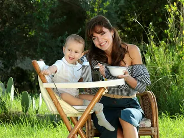 Adnan Yaman y Züleyha en 'Tierra Amarga' Adnan Yaman y Züleyha en 'Tierra Amarga'