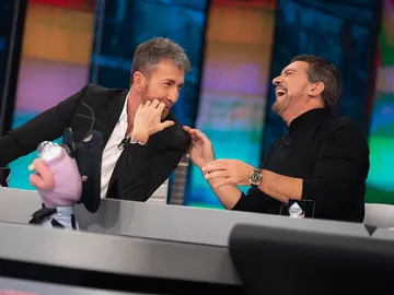 ¡Repóquer de Antonio Banderas! Flipa con los cinco sospechosos de la 'rueda de reconocimiento' ¡Repóquer de Antonio Banderas! Flipa con los cinco sospechosos de la 'rueda de reconocimiento'
