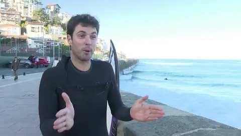 El surfista Borja Agote El surfista Borja Agote