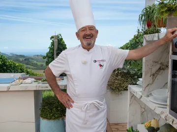 El truco de Arguiñano para triunfar en pocos minutos: recetas rápidas, fáciles y con ingredientes sencillos El truco de Arguiñano para triunfar en pocos minutos: recetas rápidas, fáciles y con ingredientes sencillos