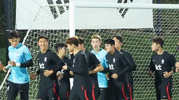 Los jugadores de Corea de Sur en un entrenamiento