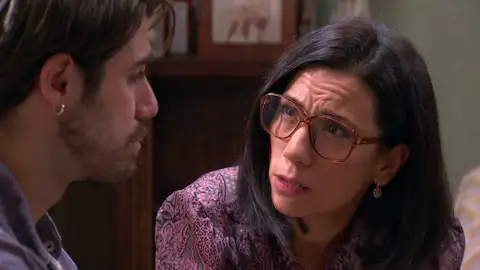 En el próximo capítulo de ‘Amar es para siempre’: Ciriaco se sincera con Manolita sobre la noche de la muerte de Ana Mari En el próximo capítulo de ‘Amar es para siempre’: Ciriaco se sincera con Manolita sobre la noche de la muerte de Ana Mari