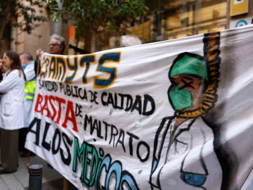 Protesta sanitarios en Madrid 