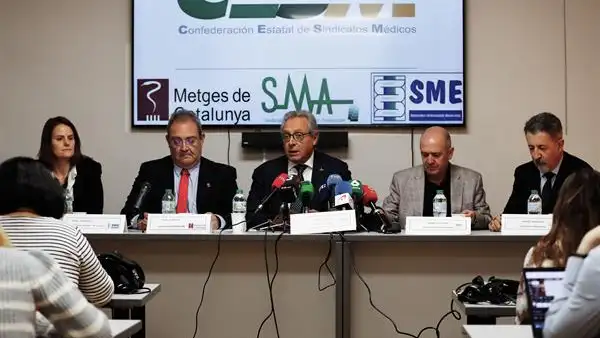 Confederación de Sindicatos Médicos de España Confederación de Sindicatos Médicos de España
