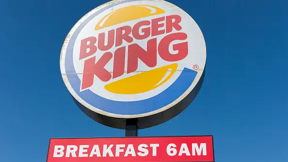 Un cartel de Burguer King
