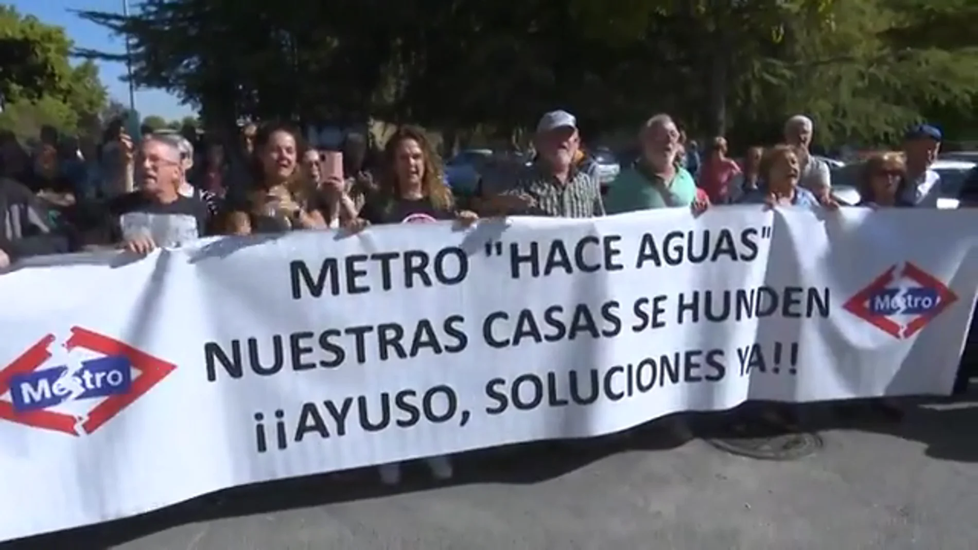 Los vecinos de San Fernando de Henares viajan a Bruselas para solicitar viviendas dignas