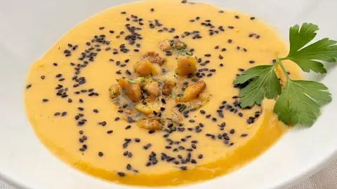 Crema de puerro y boniato con pollo, de Karlos Arguiñano Crema de puerro y boniato con pollo, de Karlos Arguiñano