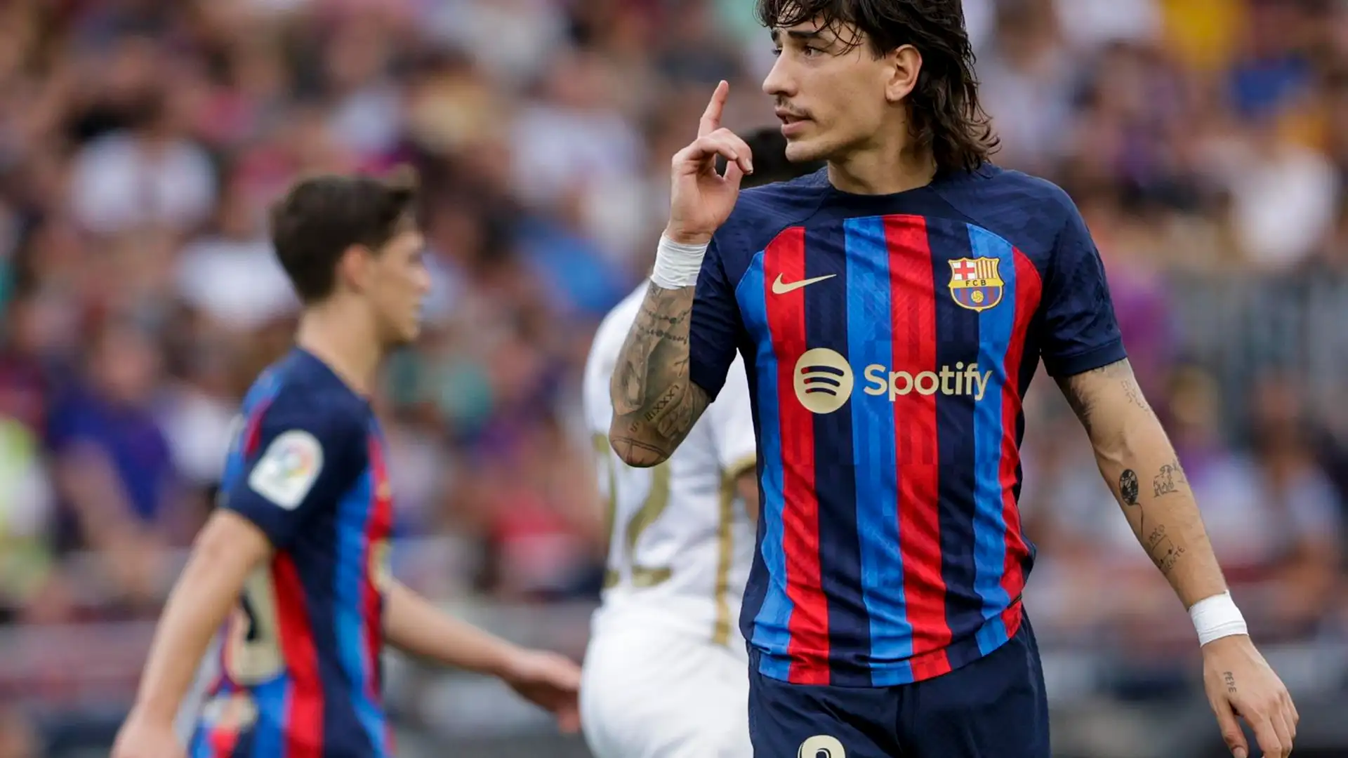 Héctor Bellerín y el Mundial de Qatar: "Me da pena no ir pero no soportaría la carga de las 6.500 muertes" Héctor Bellerín y el Mundial de Qatar: "Me da pena no ir pero no soportaría la carga de las 6.500 muertes"
