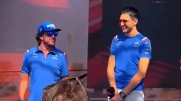 Ocon intenta vacilar a Alonso y el asturiano se la devuelve: "Sí, me alegra irme de Alpine" Ocon intenta vacilar a Alonso y el asturiano se la devuelve: "Sí, me alegra irme de Alpine"