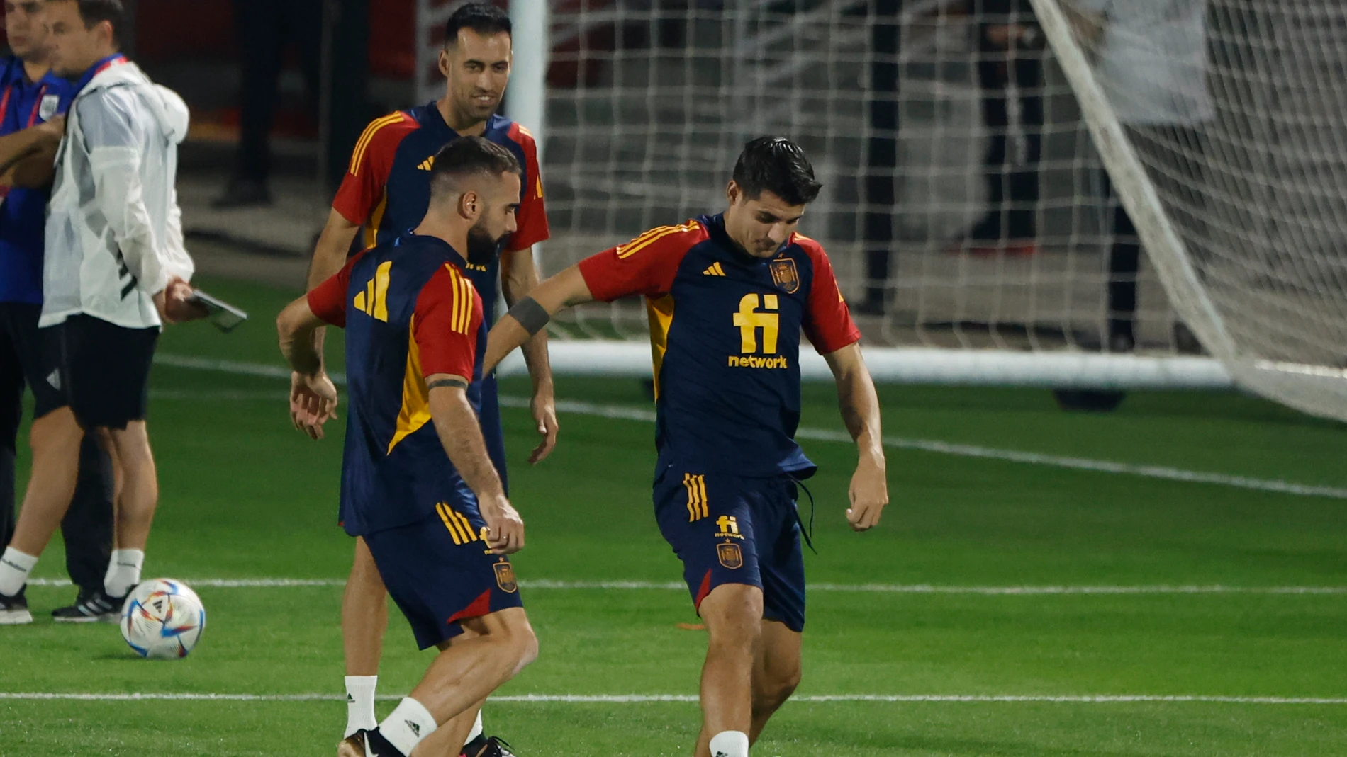 Morata no entrena con el grupo y podría ser duda para el debut ante Costa Rica Morata no entrena con el grupo y podría ser duda para el debut ante Costa Rica