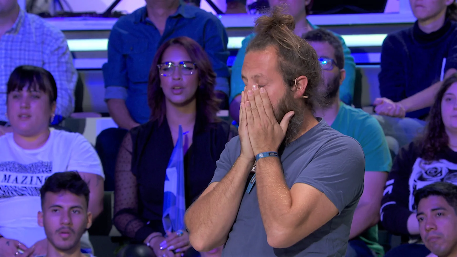 El tremendo &ldquo;hachazo&rdquo; de Kike al resolver un panel&hellip; &iexcl;que le hace perder 1.000 euros! 
