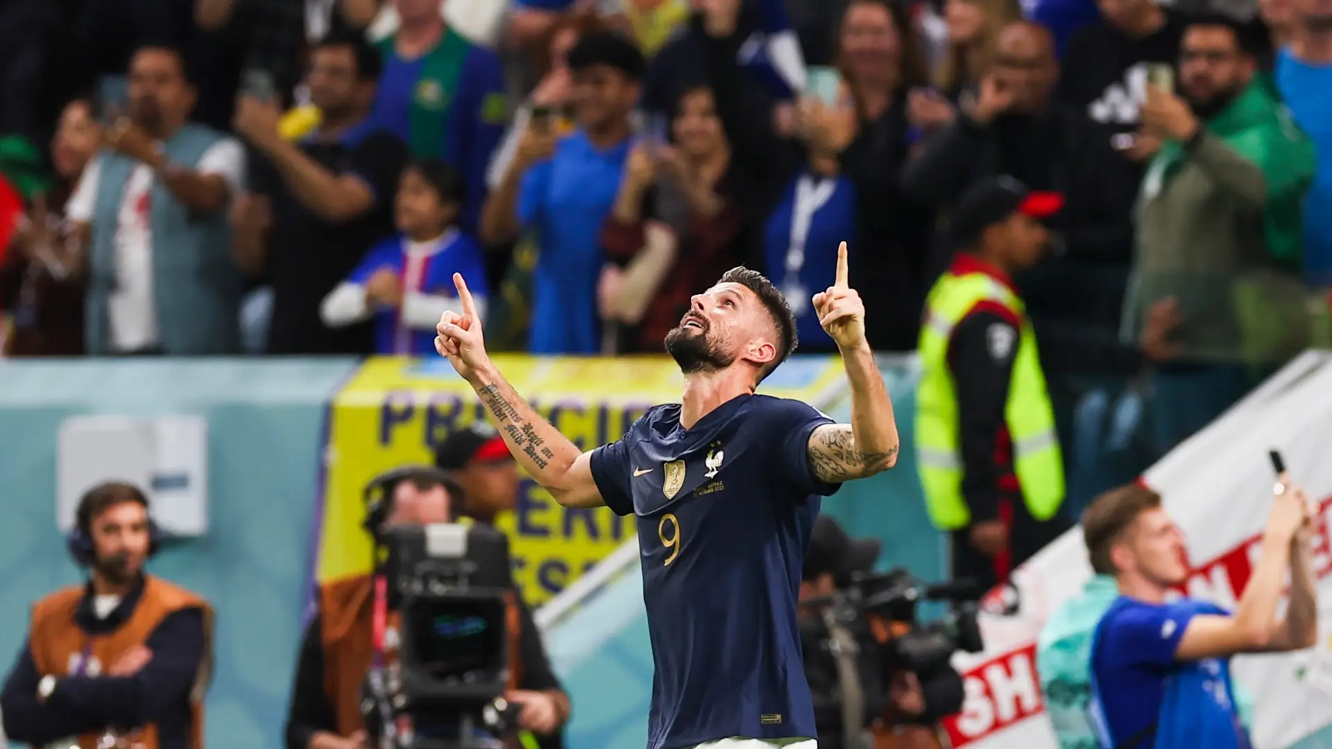 Olivier Giroud celebrando un gol con el combinado nacional Olivier Giroud celebrando un gol con el combinado nacional