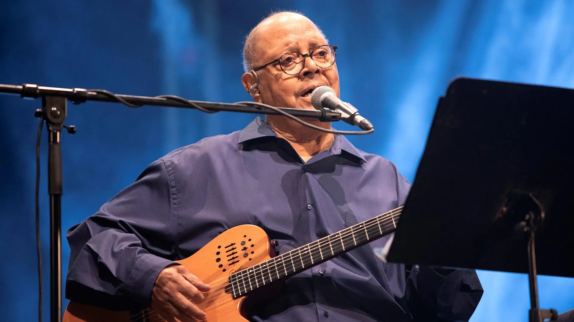 El cantautor y guitarrista cubano Pablo Milanés El cantautor y guitarrista cubano Pablo Milanés